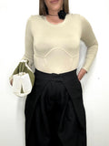 PANTALON PINZAS DETALLE APERTURA