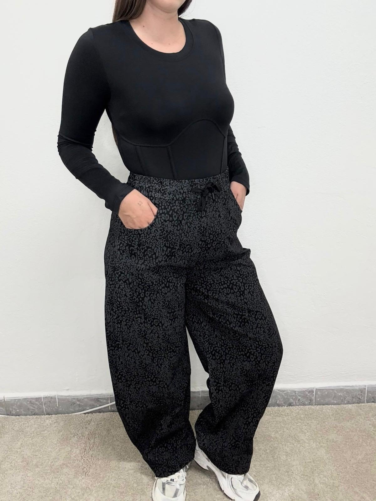 PANTALON ESTAMPADO ANIMAL PRINT