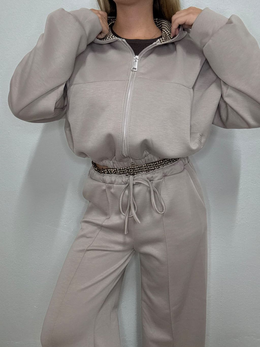 CONJUNTO CHANDAL CUADROS
